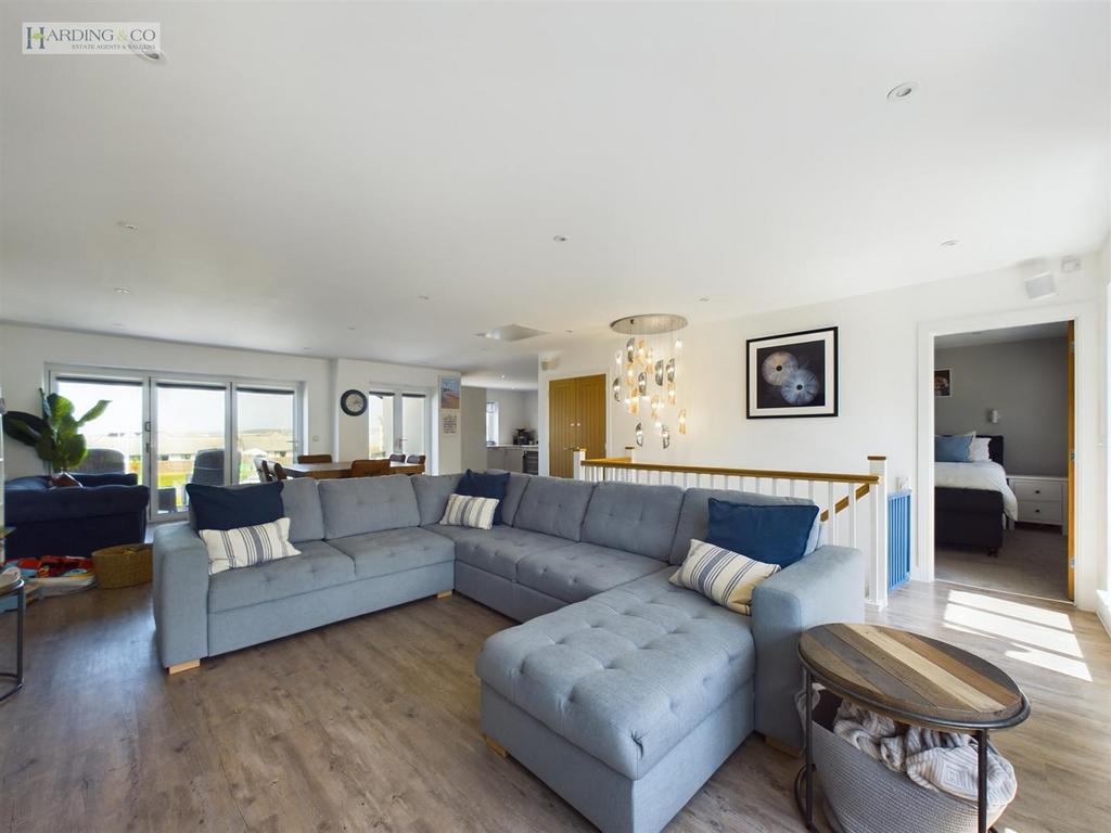 Open plan lounge diner ii.jpg