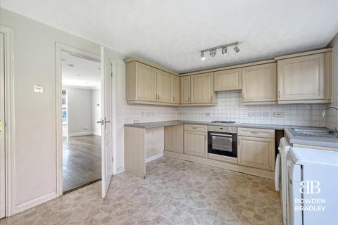41 Karina Close, Chigwell, IG7 4EN