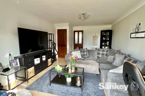 2 bedroom townhouse for sale, Beechwood Grove, Sutton-In-Ashfield