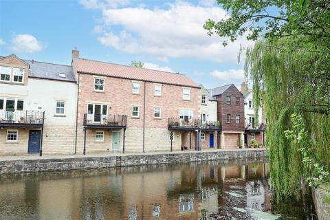 7 Canal Wharf, Ripon, HG4 1AQ