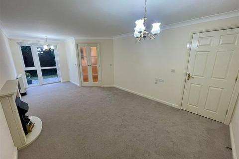 2 bedroom apartment for sale, Fairweather Court, Darlington