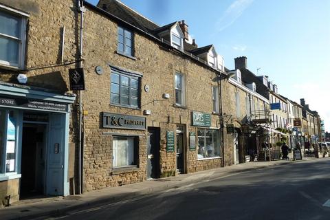 Shop to rent, High Street, Chipping Norton