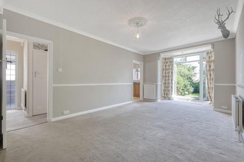 54 Dukes Avenue, Theydon Bois, Epping, CM16 7HF