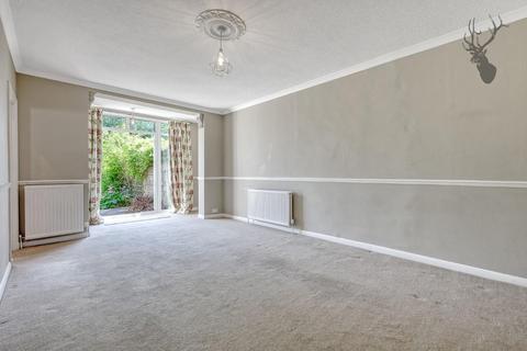 54 Dukes Avenue, Theydon Bois, Epping, CM16 7HF