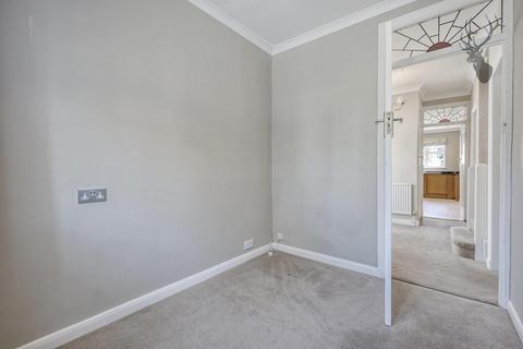54 Dukes Avenue, Theydon Bois, Epping, CM16 7HF