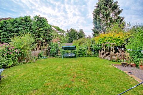 2 bedroom semi-detached bungalow for sale, Vicarage Close, Standon SG11