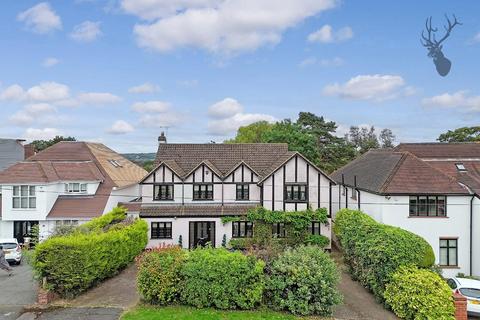 5 bedroom detached house for sale, Hill Road, Theydon Bois, Epping