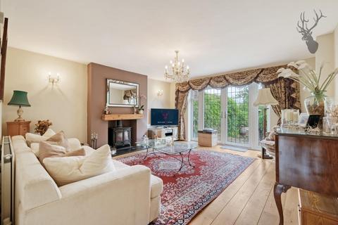 31 Hill Road, Theydon Bois, Epping, CM16 7LX
