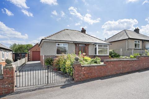 2 bedroom detached bungalow for sale, Conksbury Avenue, Youlgrave, Bakewell