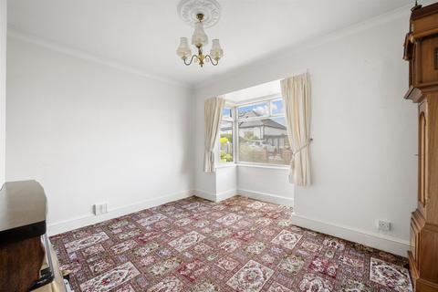 Braeside Conksbury Avenue, Youlgrave, Bakewell, DE45 1WQ