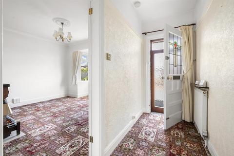 Braeside Conksbury Avenue, Youlgrave, Bakewell, DE45 1WQ