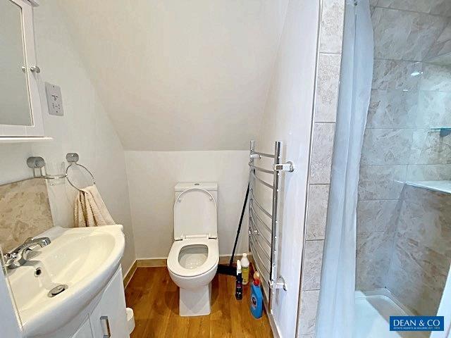 En suite shower room