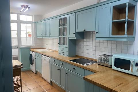 3 bedroom townhouse, Sunset Close, GIbraltar, GX111AA, Gibraltar