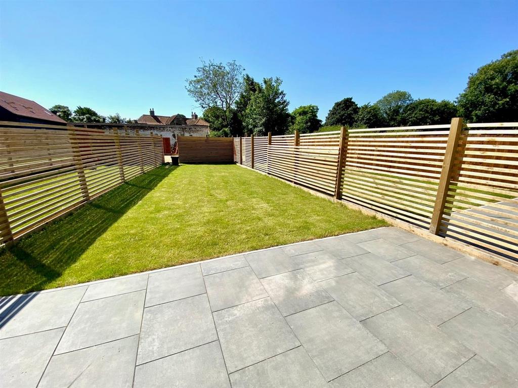 GARDEN.jpg