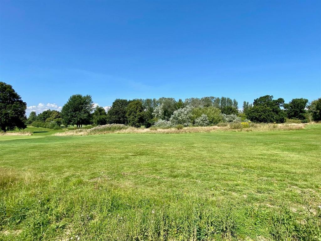 GOLF VIEW.jpg