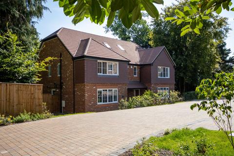 5 bedroom semi-detached house for sale, Ladywood Bottom, Chorleywood, WD3