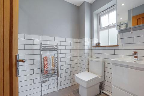 22 Jersey Close, Kennington, Ashford, TN24 9LD