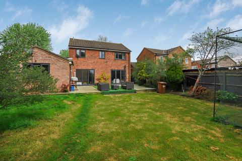 5 bedroom detached house for sale, Windmill Avenue, Bicester OX26