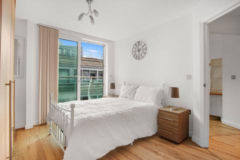 2 bedroom flat for sale, Station Road, Barnet EN5