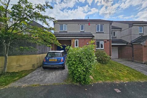 4 bedroom end of terrace house for sale, Oaklands Road, Liskeard PL14