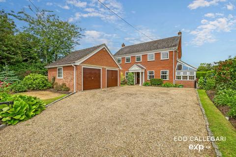 4 bedroom detached house for sale, Whatfield Road, Ipswich IP7