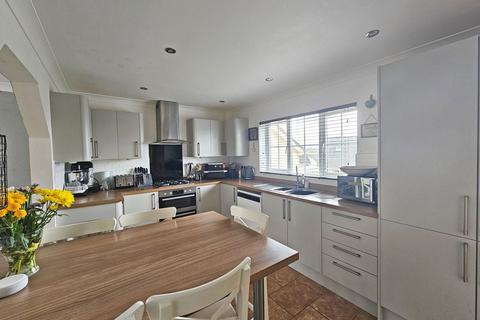 63 Grass Valley Park, Bodmin, PL31 1DN