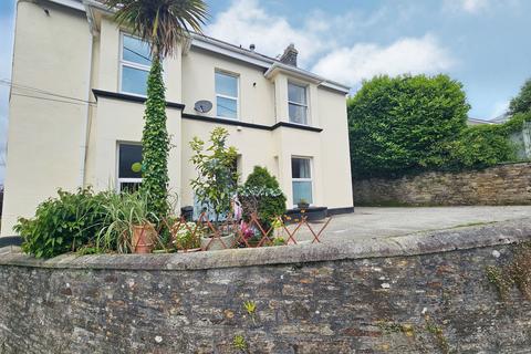 2 bedroom flat for sale, Castle Street, Bodmin PL31