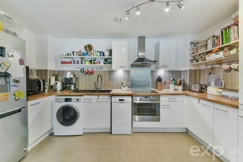 Flat 105, Maestro Apartments, 55 Violet Road, London, E3 3FW