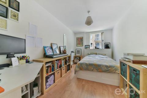 Flat 105, Maestro Apartments, 55 Violet Road, London, E3 3FW