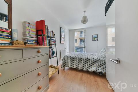 Flat 105, Maestro Apartments, 55 Violet Road, London, E3 3FW