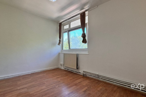 Flat 12, Insley House Bow Road, London, E3 3AR