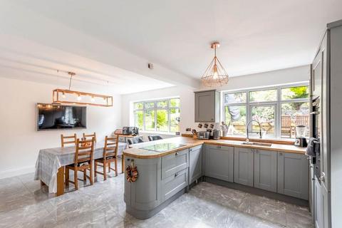 undefined, Low Street, Newark NG22