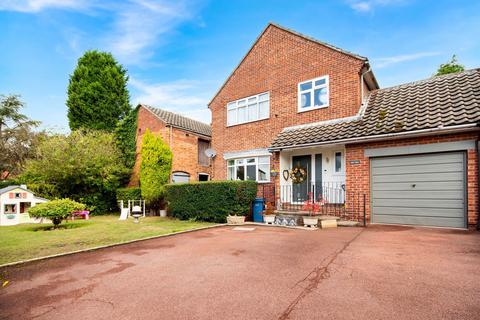 undefined, Low Street, Newark NG22