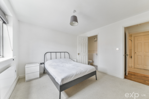 27 Otter Close, London, E15 2PZ
