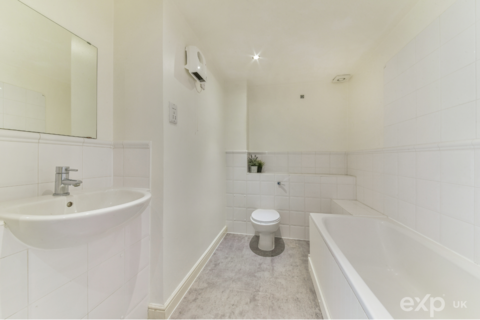 27 Otter Close, London, E15 2PZ