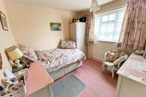 12a Grange Paddock, Barrowby, Grantham, NG32 1DN