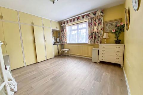 12a Grange Paddock, Barrowby, Grantham, NG32 1DN