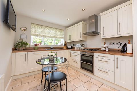 4 bedroom detached house for sale, Oakwood Close, Lichfield WS14