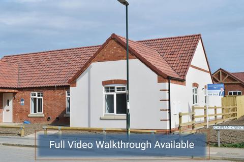 3 bedroom semi-detached bungalow for sale, Grimsby DN33