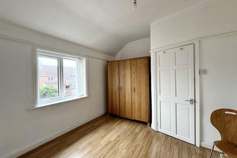 22 Batey Avenue, Rainhill, Prescot, L35 8LT
