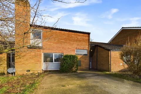 4 Ash Close, Raf Lakenheath, Brandon, IP27 9QJ