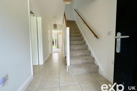 19 Dobson Close, Leybourne, West Malling, ME19 5SQ