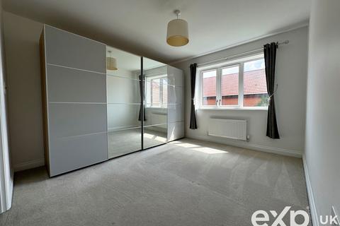 19 Dobson Close, Leybourne, West Malling, ME19 5SQ
