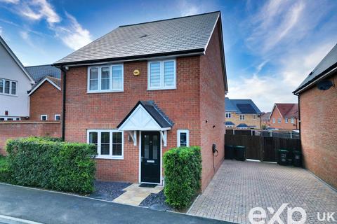 14 Sun Marsh Way, Gravesend, DA12 2FE