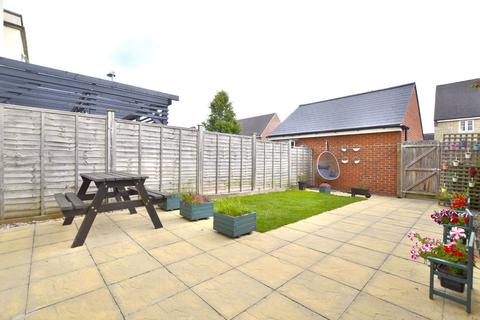 37 Hazel Way, Brockworth, Gloucester, GL3 4GL