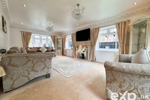 5 Beechwood Gardens, Meopham, Gravesend, DA13 0SD