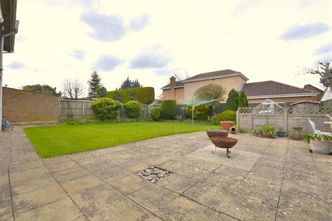 47 Churchfield Road, Upton St Leonards, Gloucester, GL4 8BA
