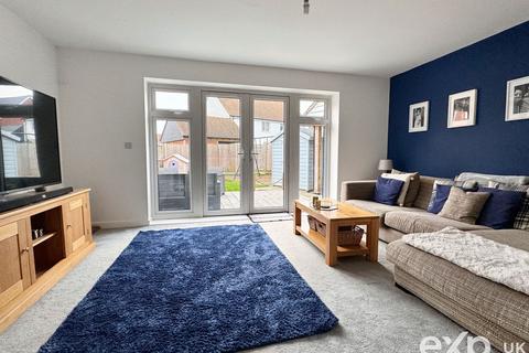 24 Corliss Vale, Wouldham, Rochester, ME1 3GT