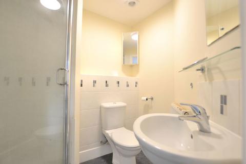 Flat 3, 4 Suffolk Drive, Gloucester, GL1 2AF