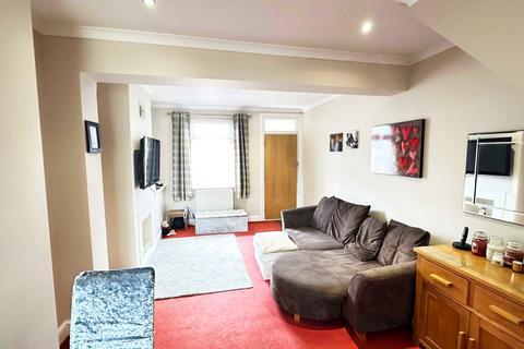 75 Howard Road, Dartford, DA1 1XS